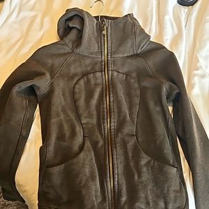 Lululemon Scuba Hoodie, green size 6